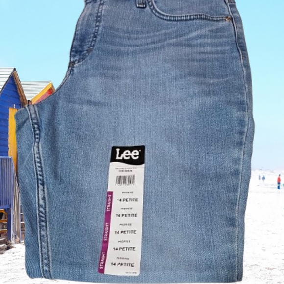 📣 Lee Ladies Light Wash Blue Jean👖 Boot Cut Denim Size 14 Petite 🆕 😍 Tags 😍 - Picture 4 of 4